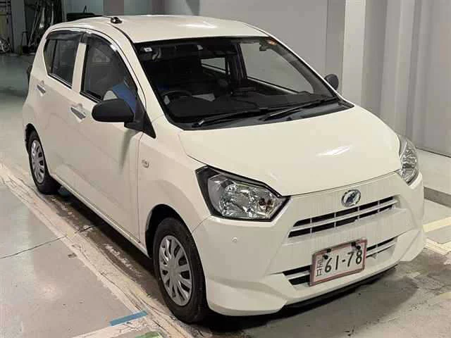 Daihatsu Mira e:S LA350S 2021